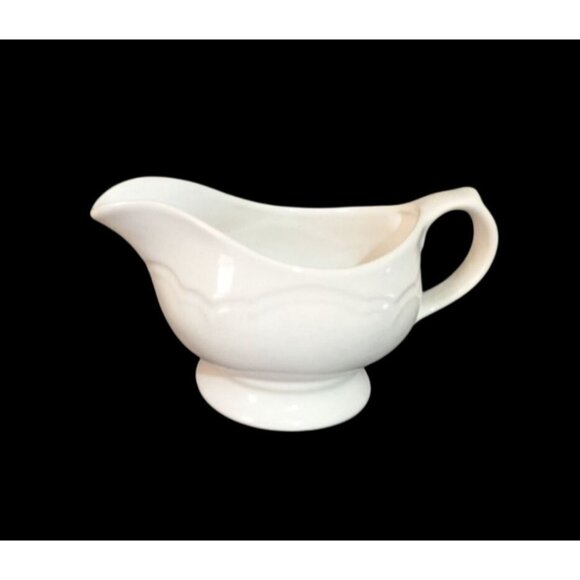 Pfaltzgraff Gazebo Stoneware White Gravy Boat Elegant With Subtle Scalloped - Picture 2 of 7